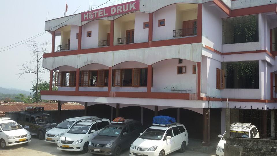 Hotel Druk Bhalukpung Экстерьер фото